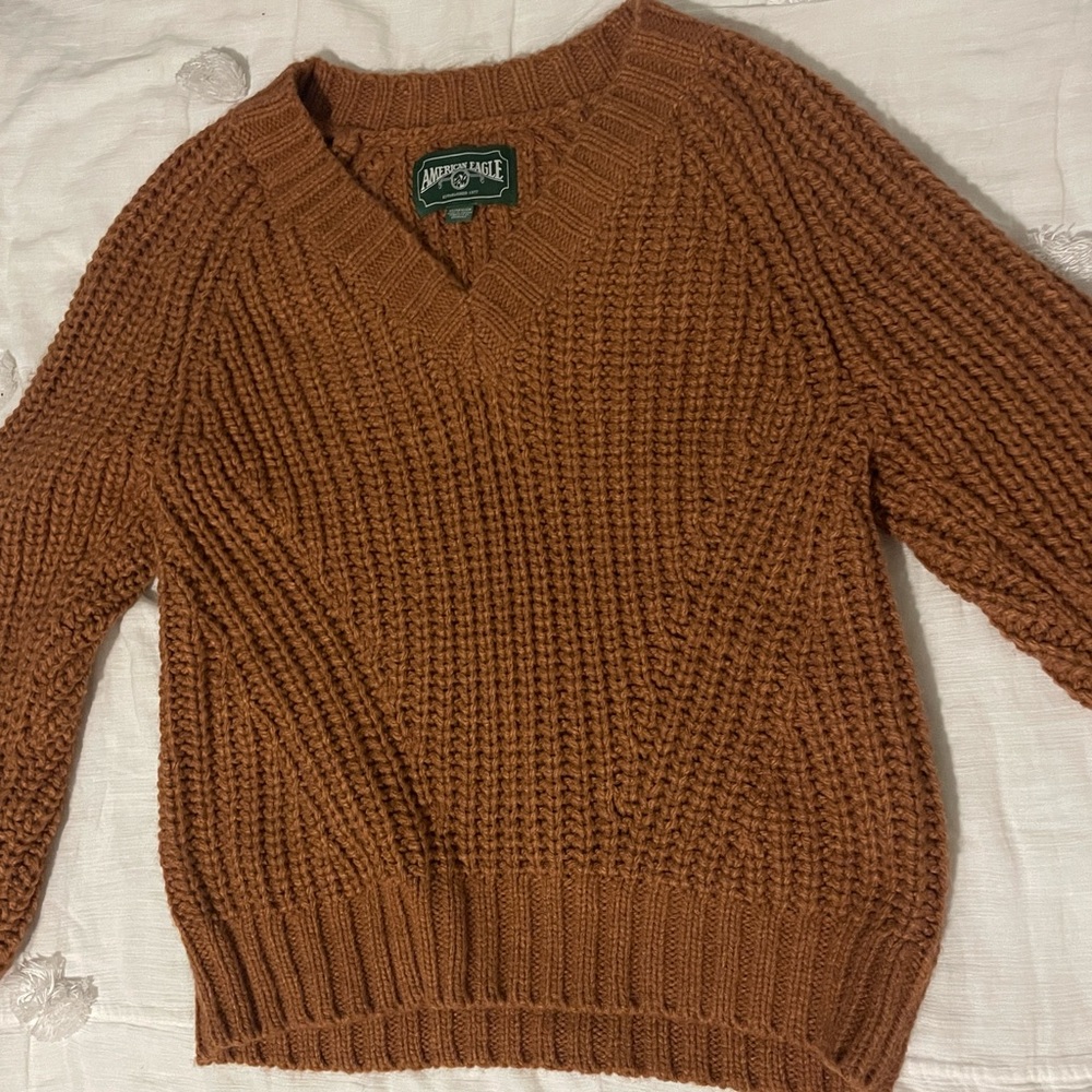 American Eagle Sweater
